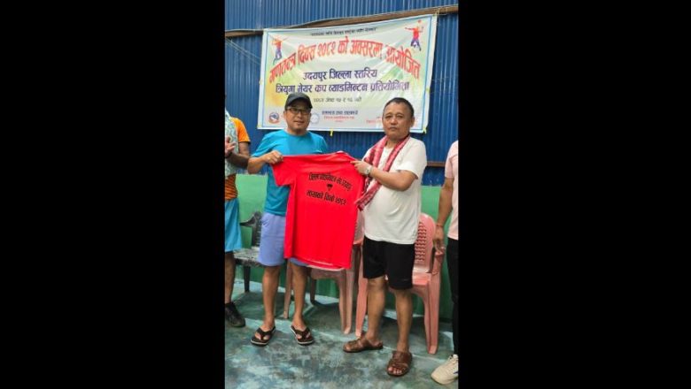 जिल्ला ब्याटमिन्टन संघ उदयपुरद्धारा जिल्ला न्यायाधिश र प्रहरी प्रमुखलाई बिदाई