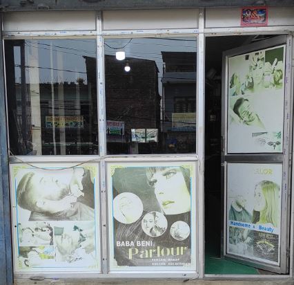 बाबा बेनी सैलुनले अपाङ्गता र दृष्टी विहिनलाई निशुल्क सेवा प्रदान गर्ने