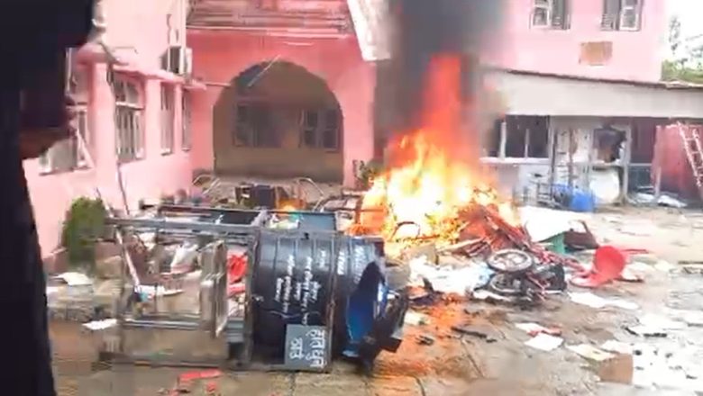 जेनजी प्रदर्शनले उदयपुरमा दिउसोदेखि लियो उग्ररुप, सबैजसो सरकारी कार्यालय तोडफोड नगरपालिकामा आगजनी