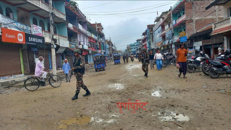 सडकमा सेना तैनाथ