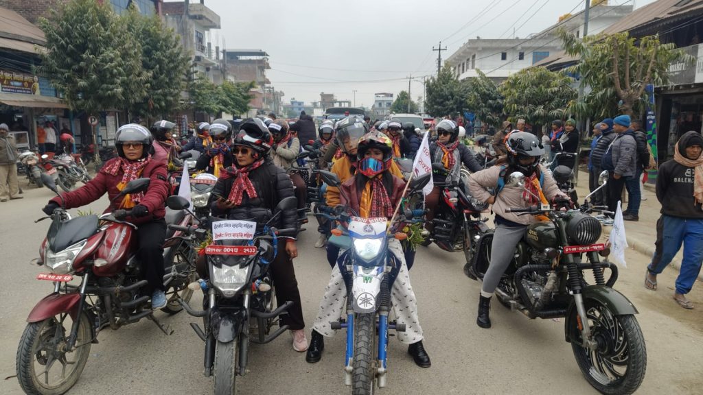 गाईघाटदेखि कटारीसम्म महिला राईडरहरूको विशेष यात्रा : सडक सुरक्षाको विशेष सन्देश