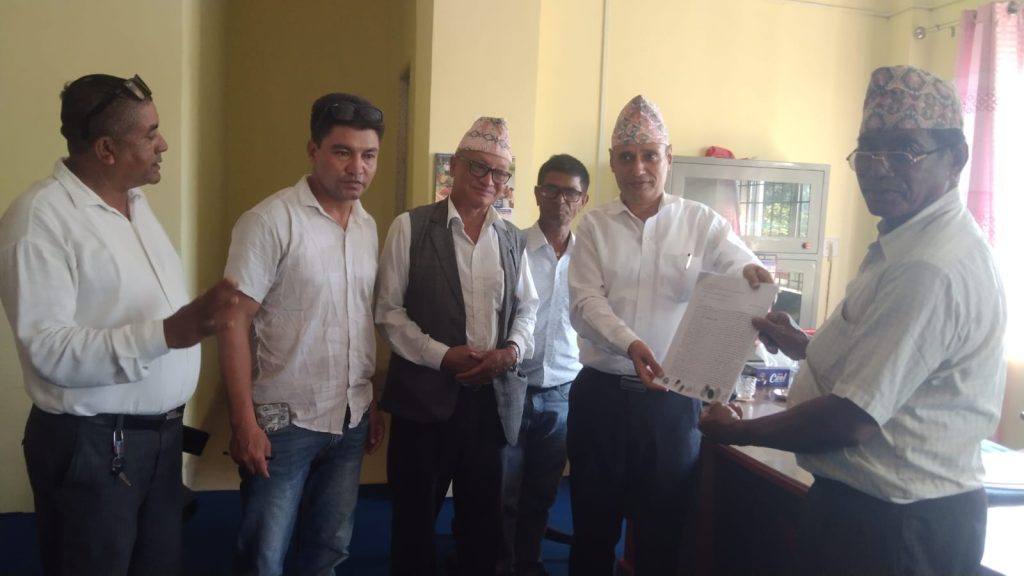 लामो सयम देखी भोगचलन गर्दै आएको त्रियुगा ६ र ७ को जग्गा नापी गर्न माग