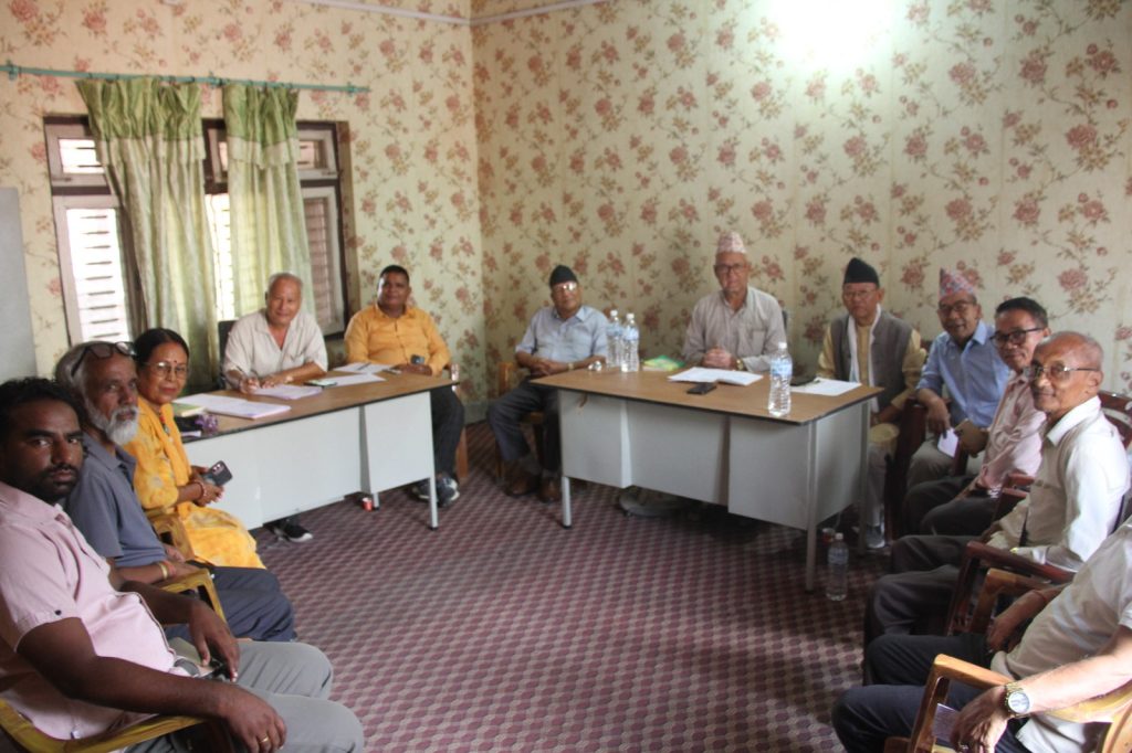 त्रियुगा प्रज्ञा प्रतिष्ठानको विभिन्न निर्णय गर्दै पहिलो बैठक सम्पन्न